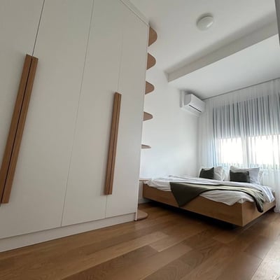 Rent of a furnished 2-room apartment, 45 m², New Belgrade, Serbia